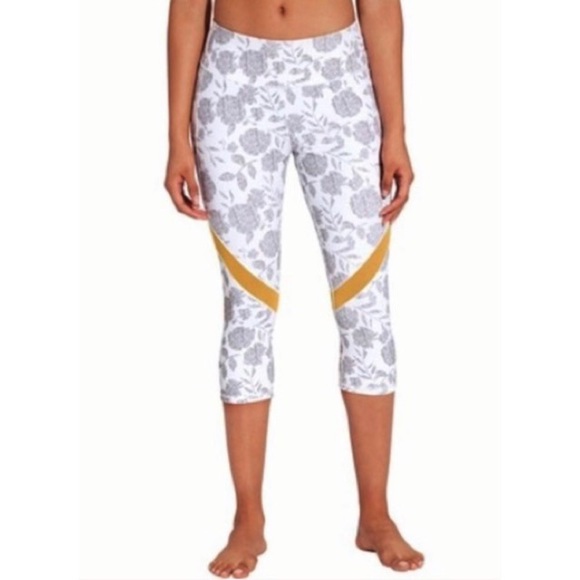 CALIA by Carrie Underwood Pants - CALIA Energize White Grey Space Dye Capri Leggings